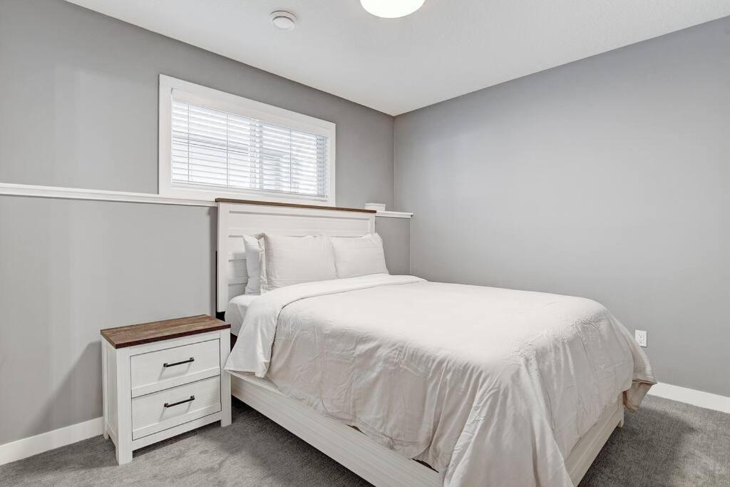 Brand New Modern Escape