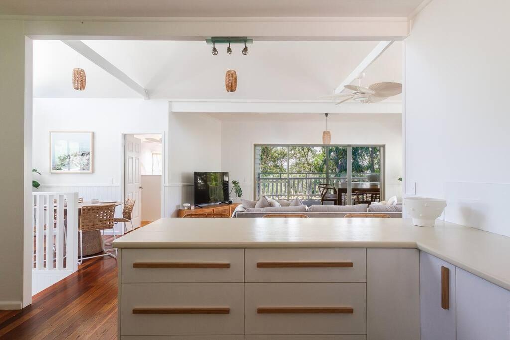 Bay Property . The Lakehouse
