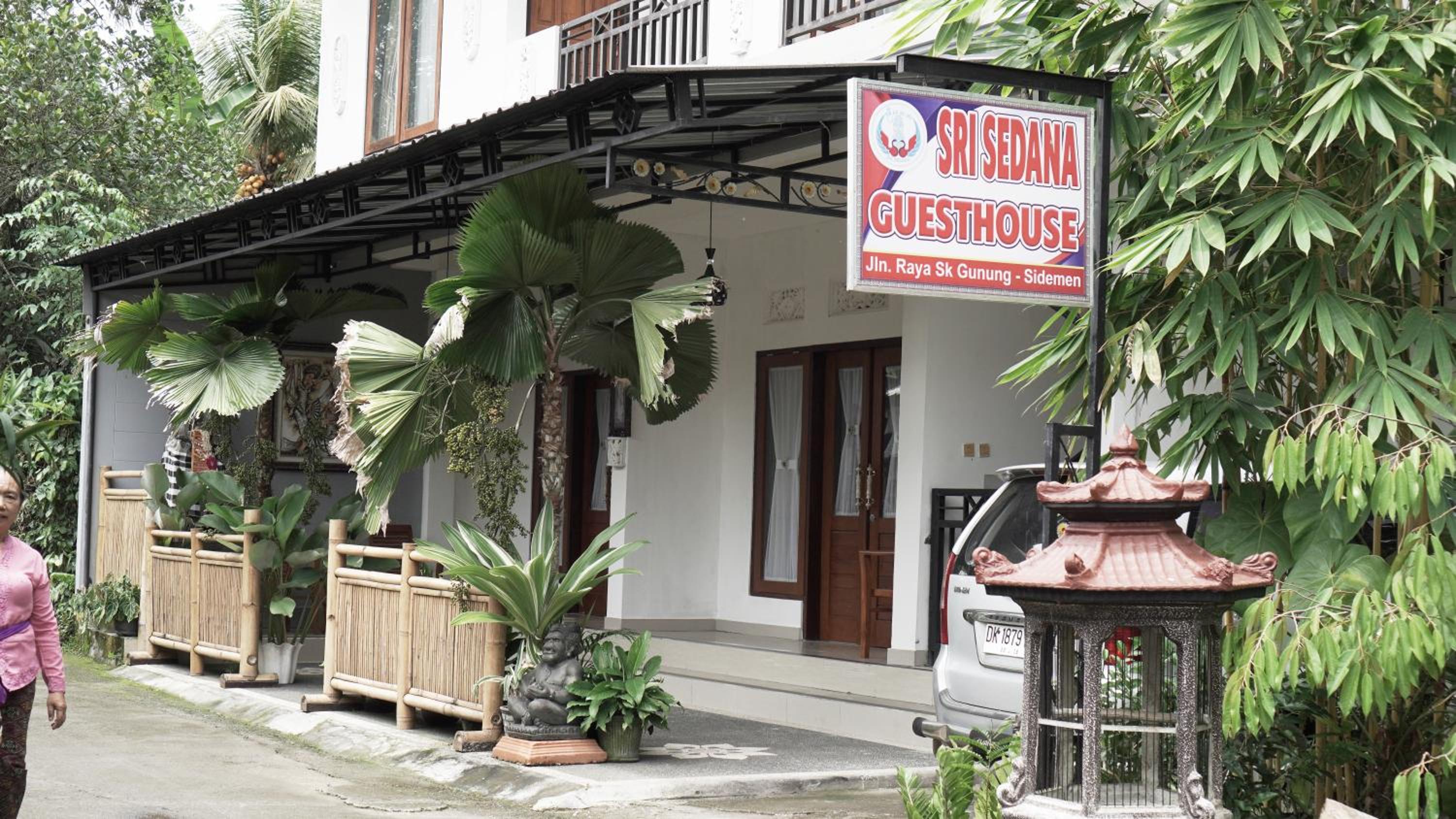 Sri Sedana Guest House view 2