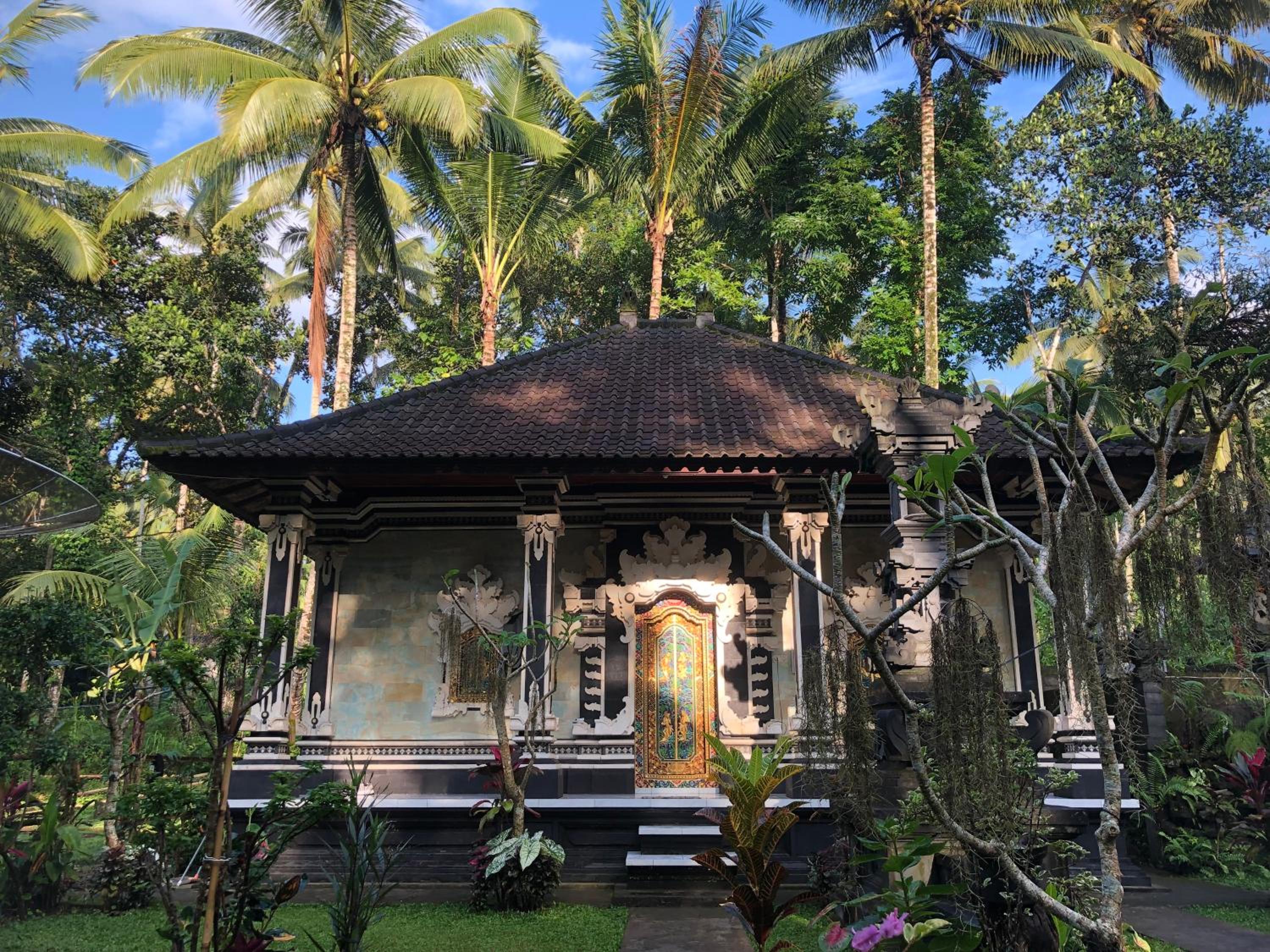 BELIMBING HOMESTAY