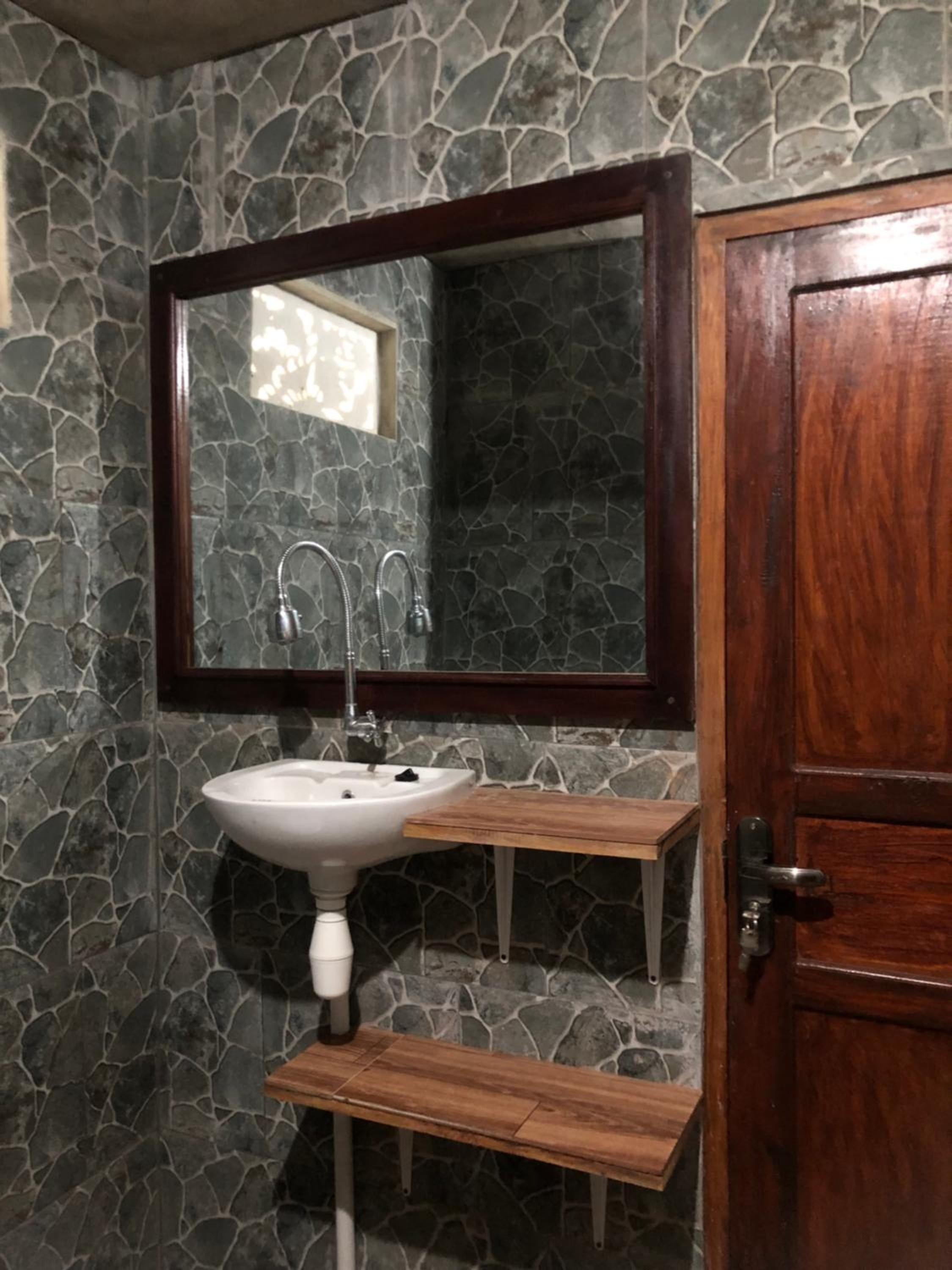 BELIMBING HOMESTAY