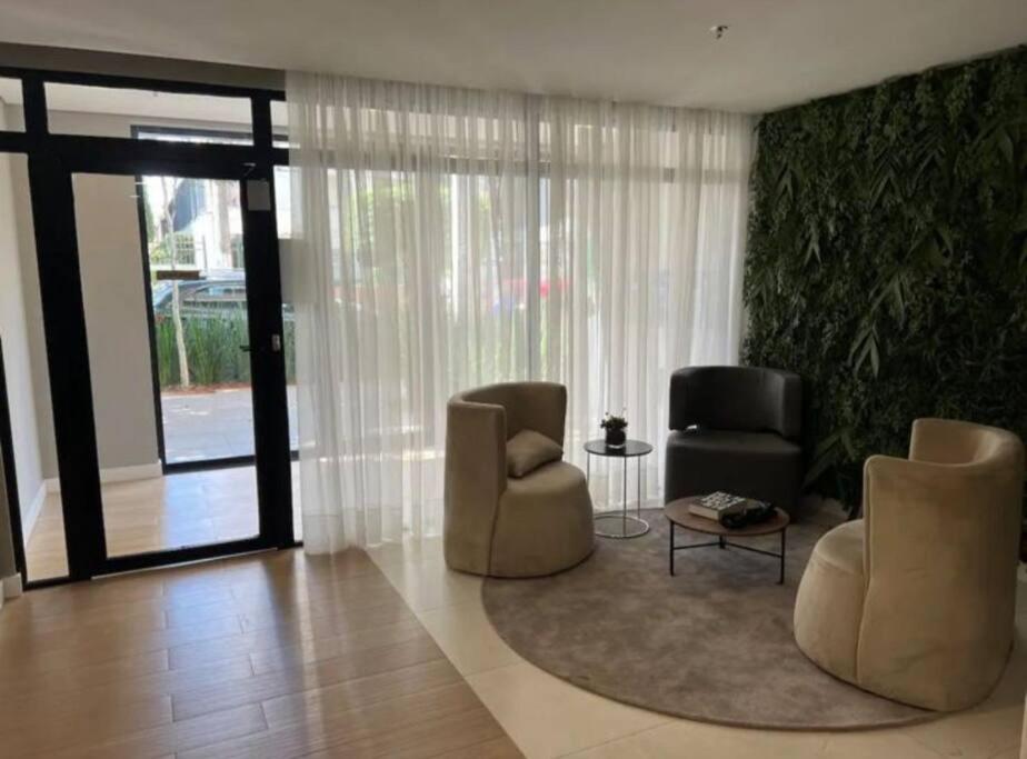 Studio fácil acesso a paulista
