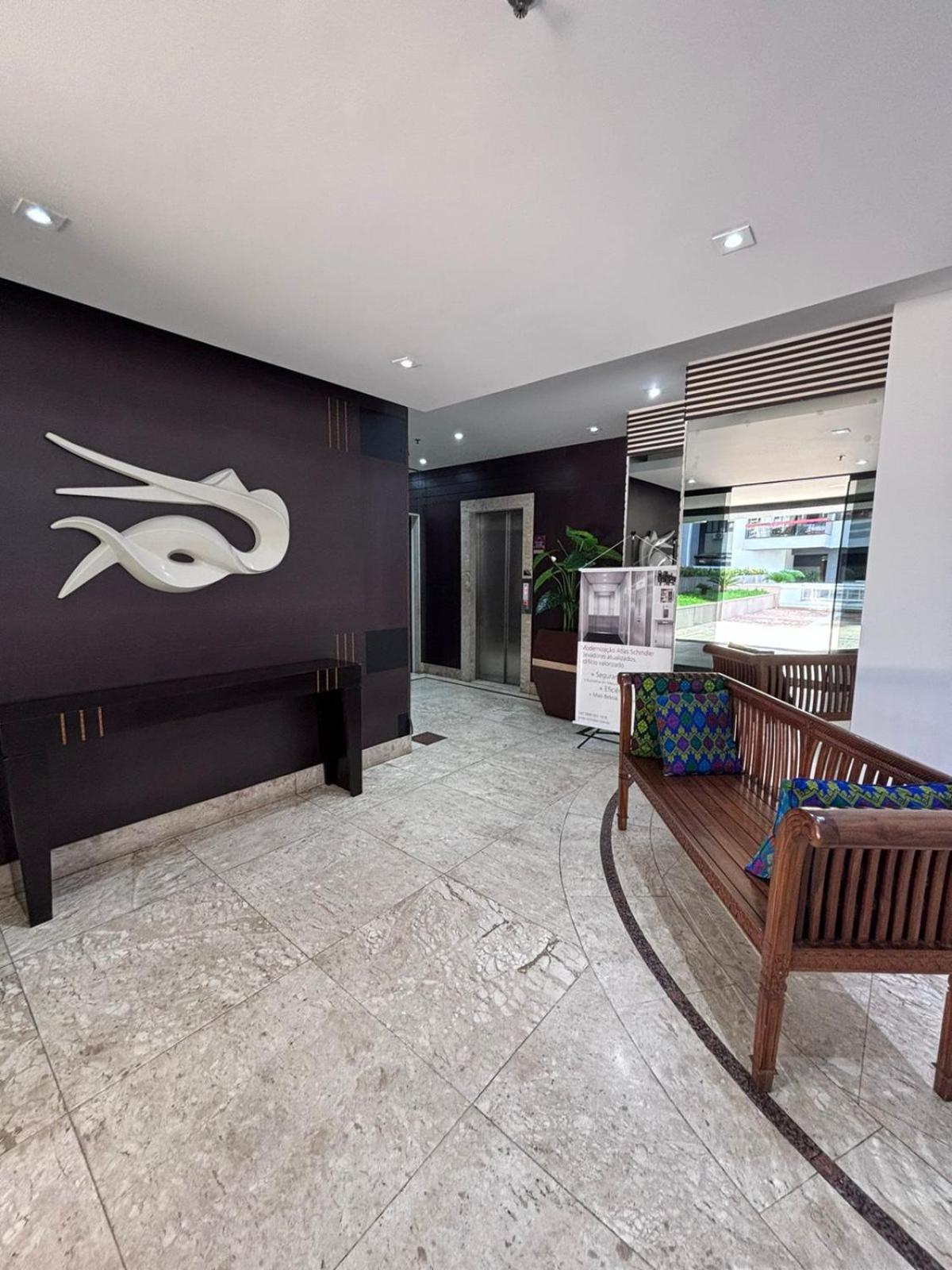 Belo Apartamento Praia Barra da Tijuca -Acolhedor e Confortável -
