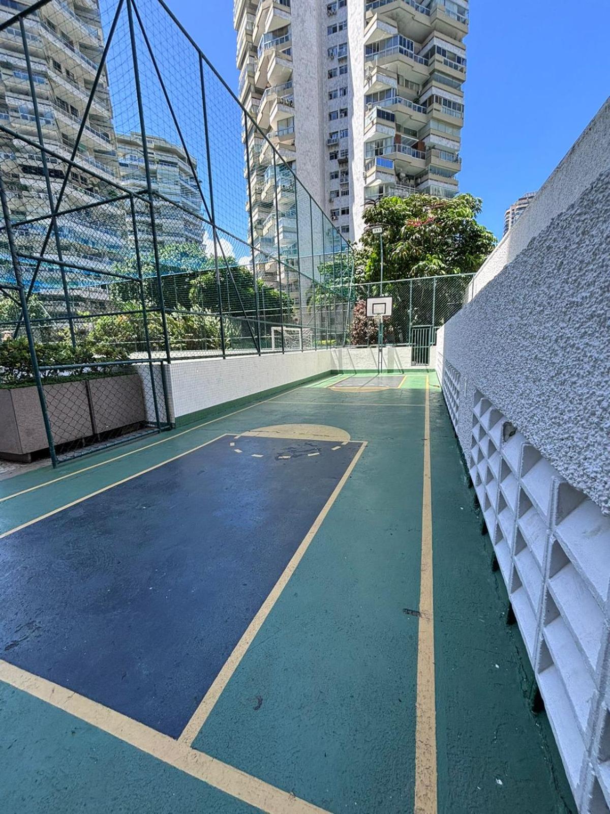 Belo Apartamento Praia Barra da Tijuca -Acolhedor e Confortável -