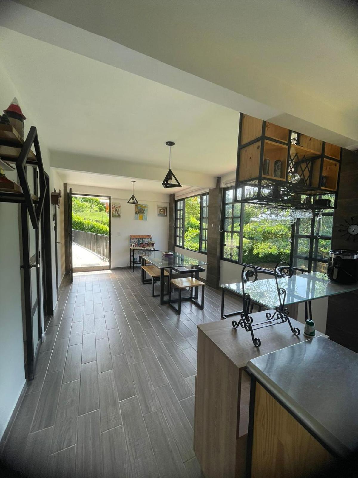FINCA LAS LOMAS DE JAEN EN VITERBO CALDAS