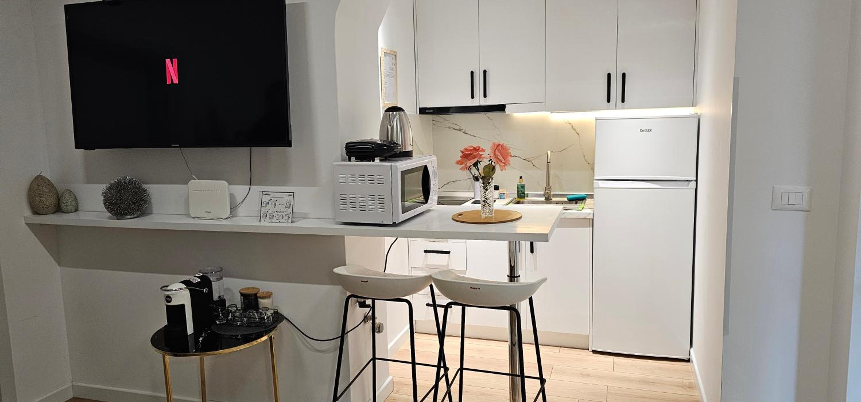 Bllok Scandi Apartments 2 Self -check-in Tirana