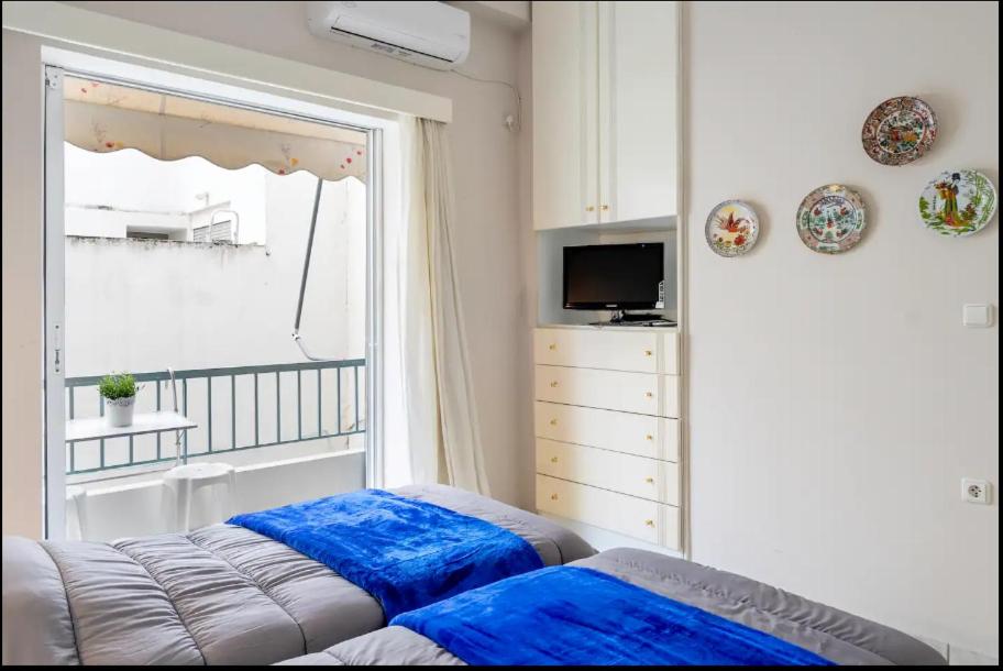 ATHENS CLASSIC LUXURY APARTMENT, 3 km form Acropoli, 5km from the Beach
