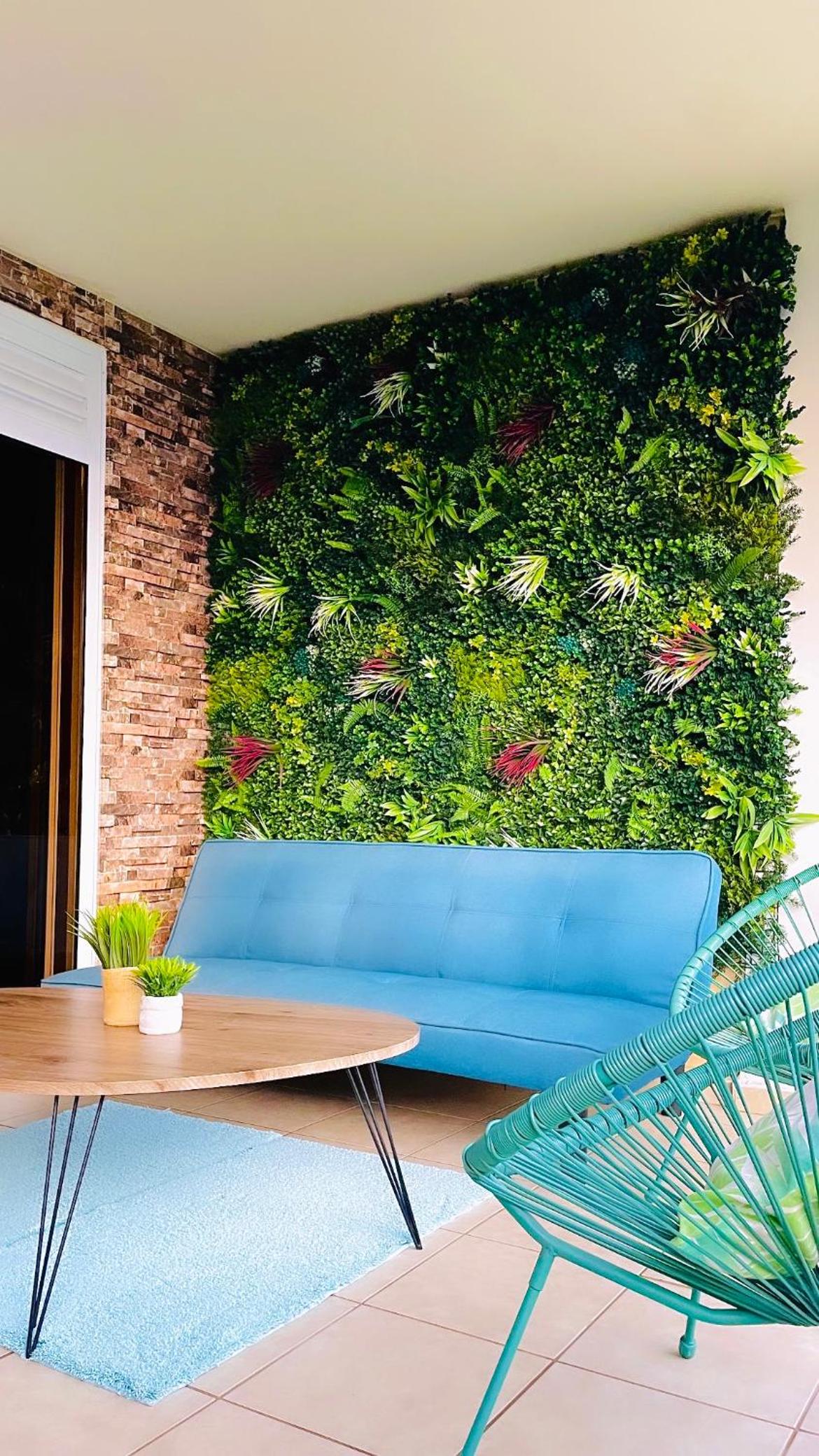 Mat airport apartment