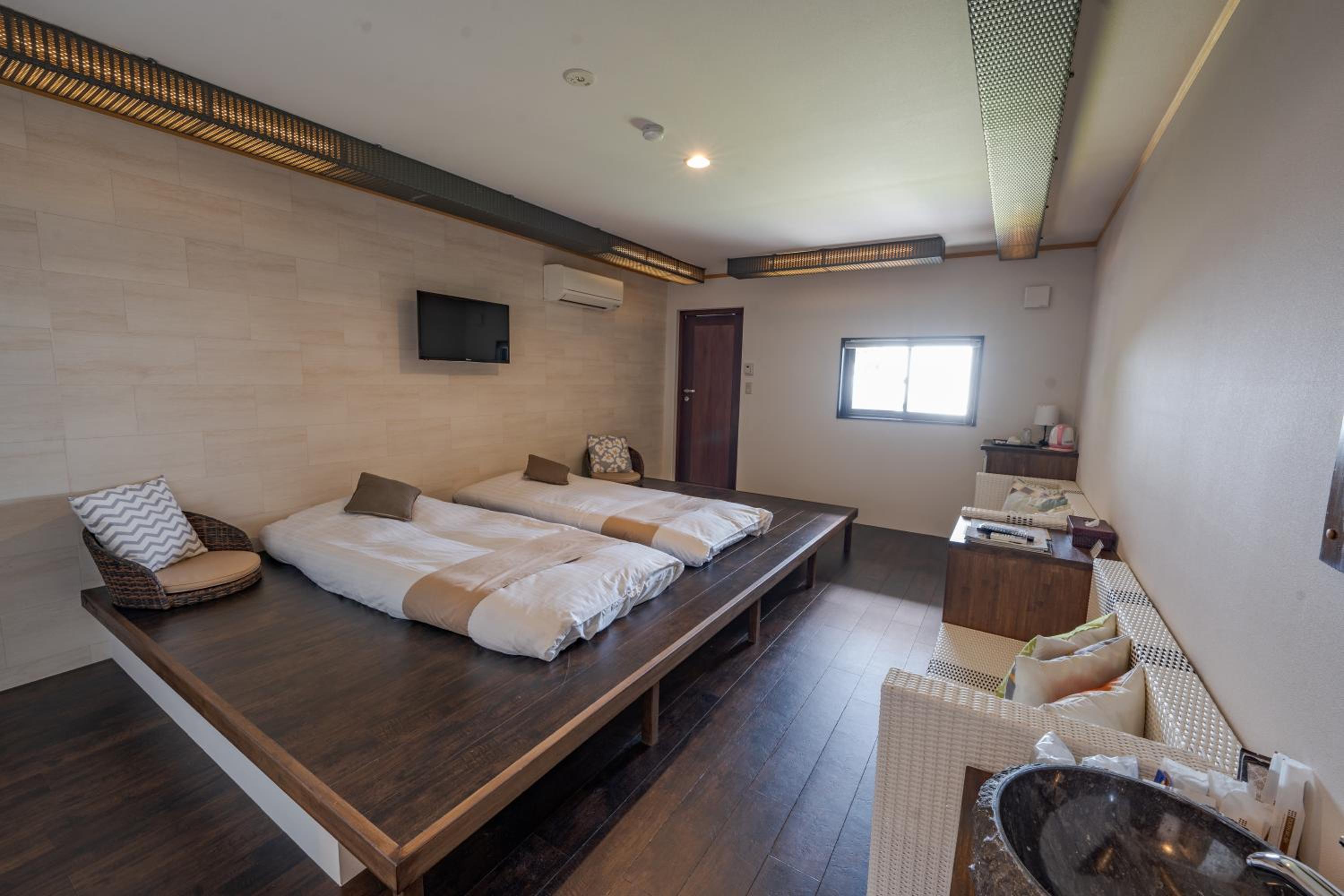 XYZ Private Spa and Seaside Resort