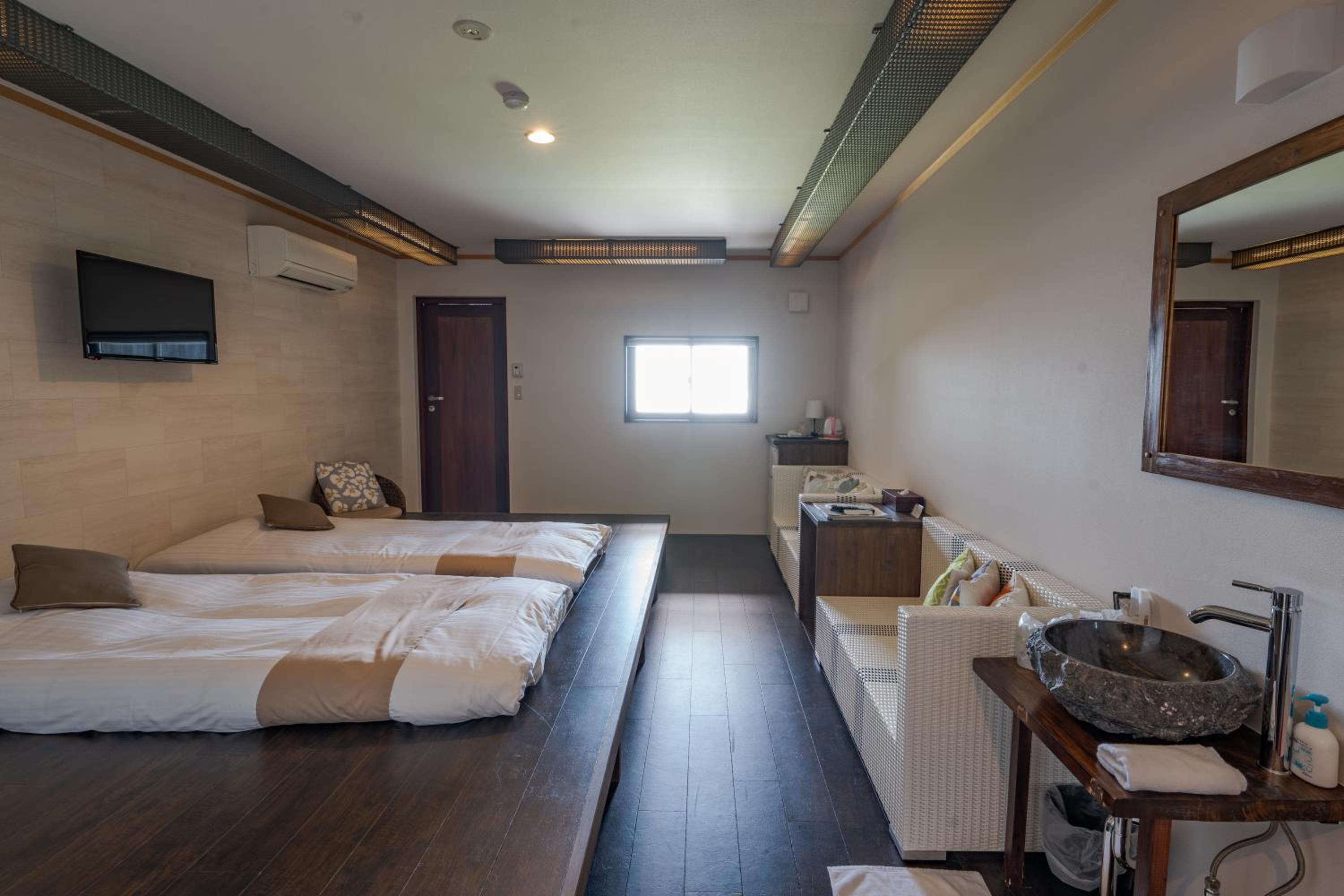 XYZ Private Spa and Seaside Resort