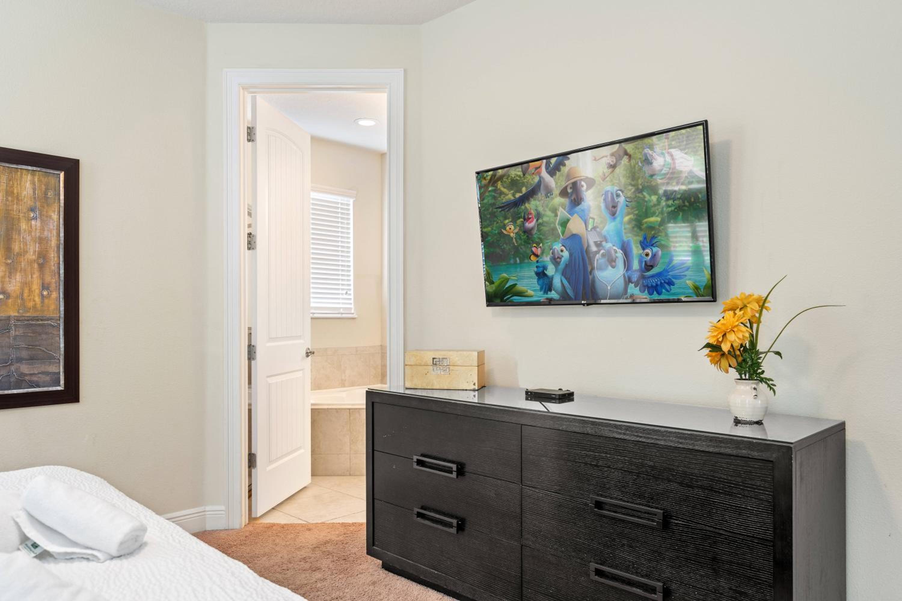 Magical Retreat 11 bd with pool at Encore 2314