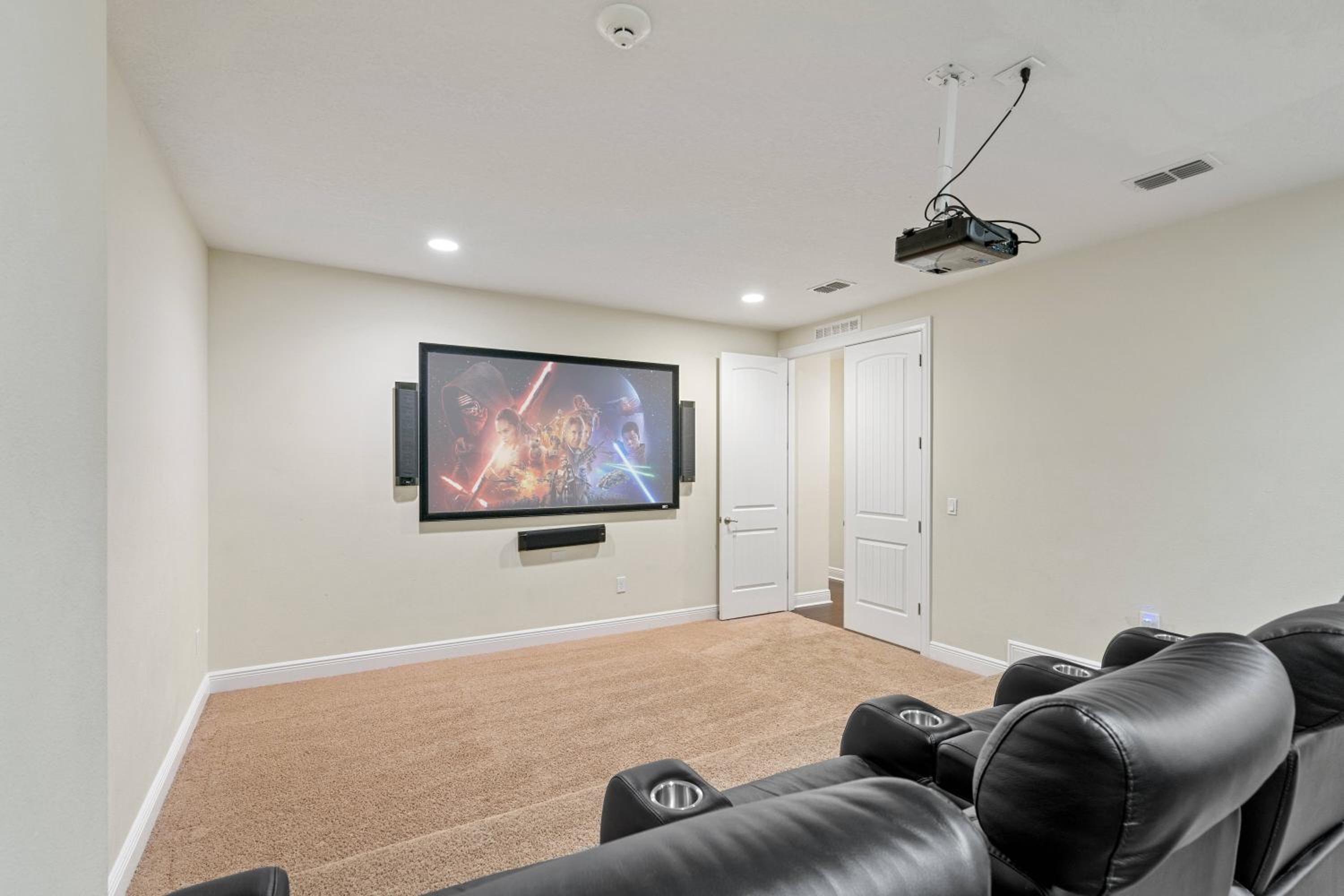 Magical Retreat 11 bd with pool at Encore 2314