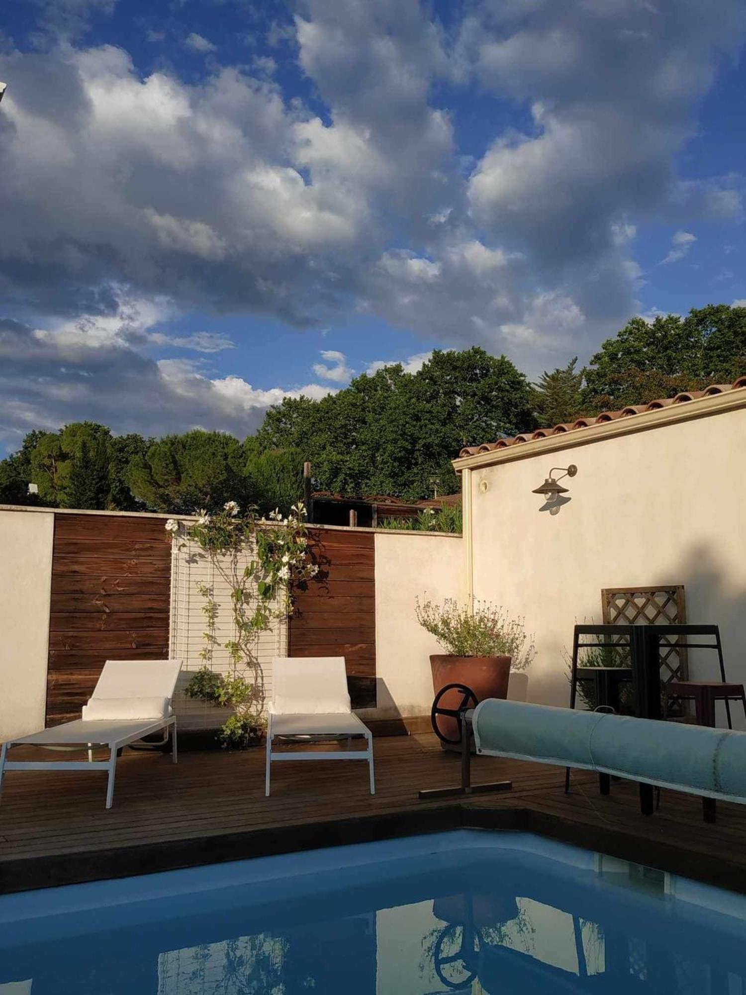 Chambre studio indépendante au calme avec piscine et climatisation, photo 16