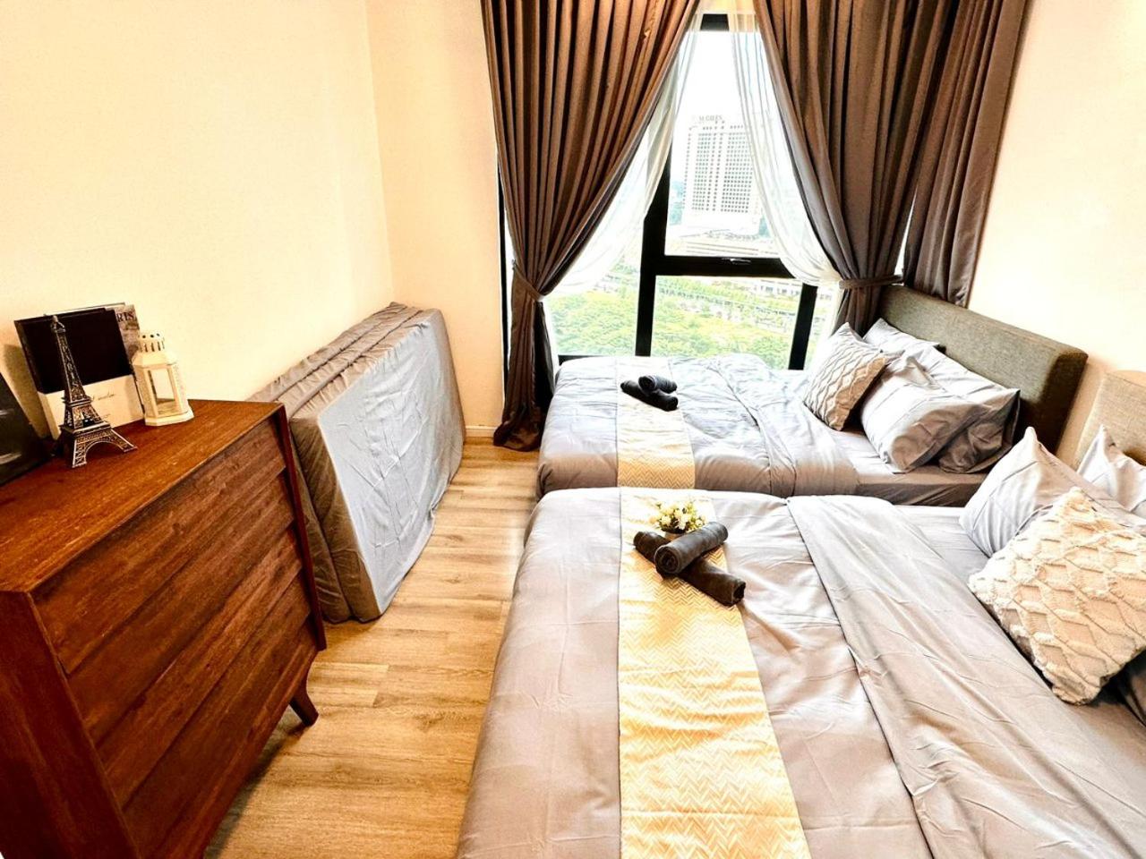 Mosaic Residence Mid Valley South Key BY R9 Homestay