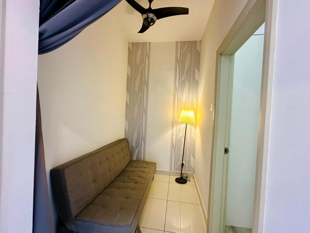 Mosaic Residence Mid Valley South Key BY R9 Homestay