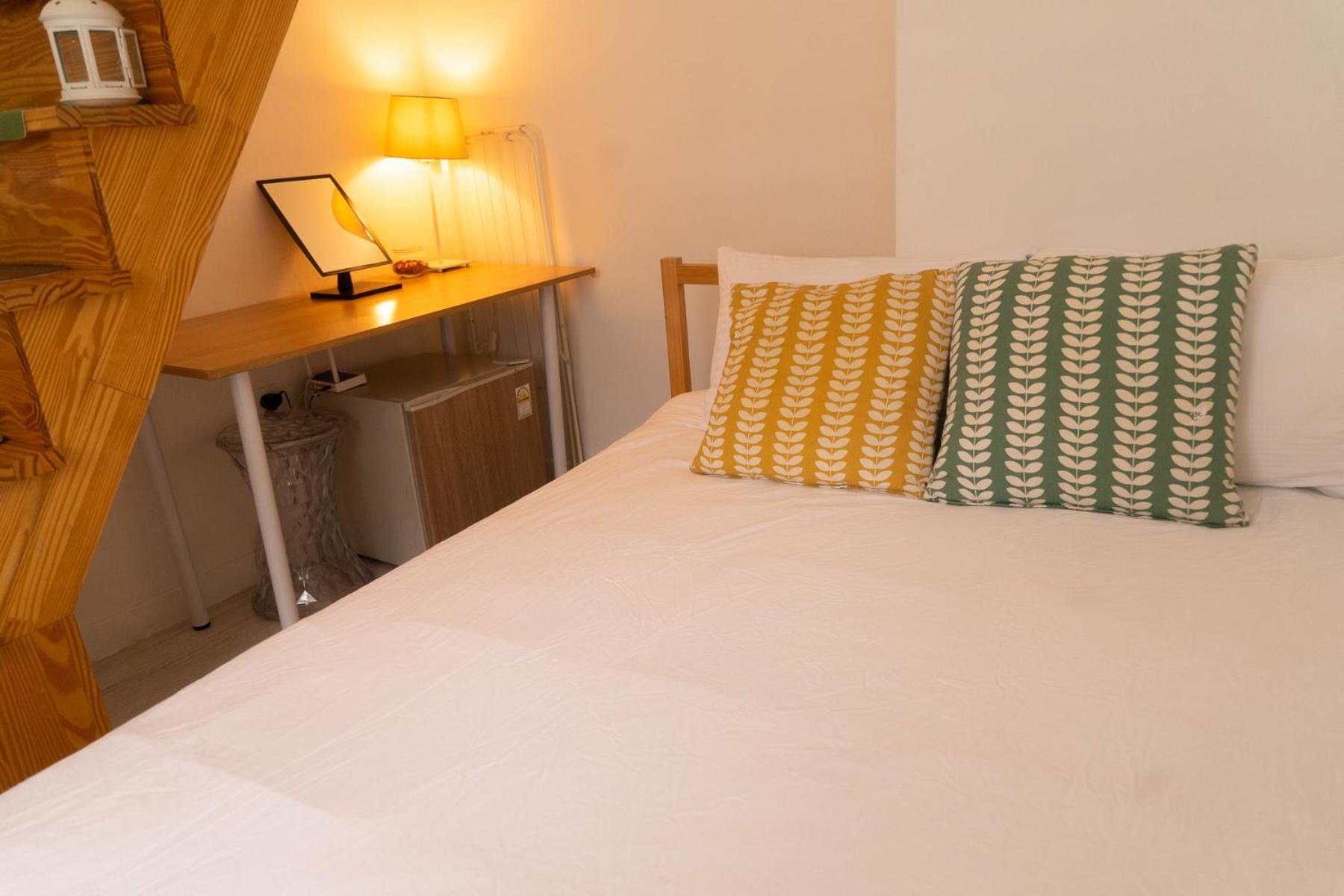 Myeongdong Artmonstay