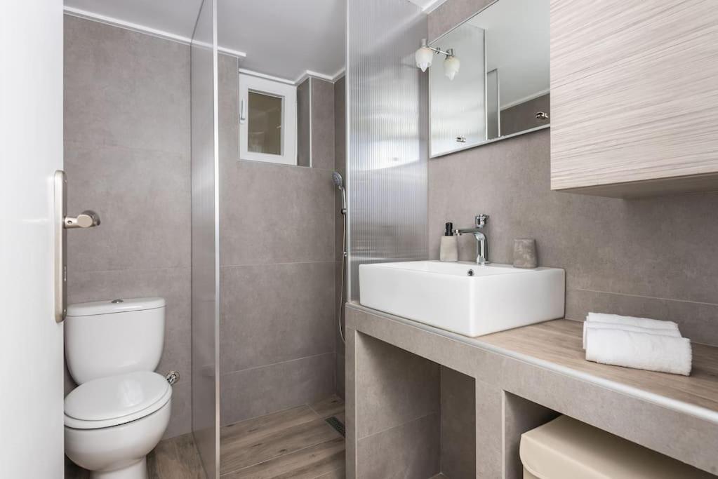 City Nexus Family 2BD residence Kolonos, Athens
