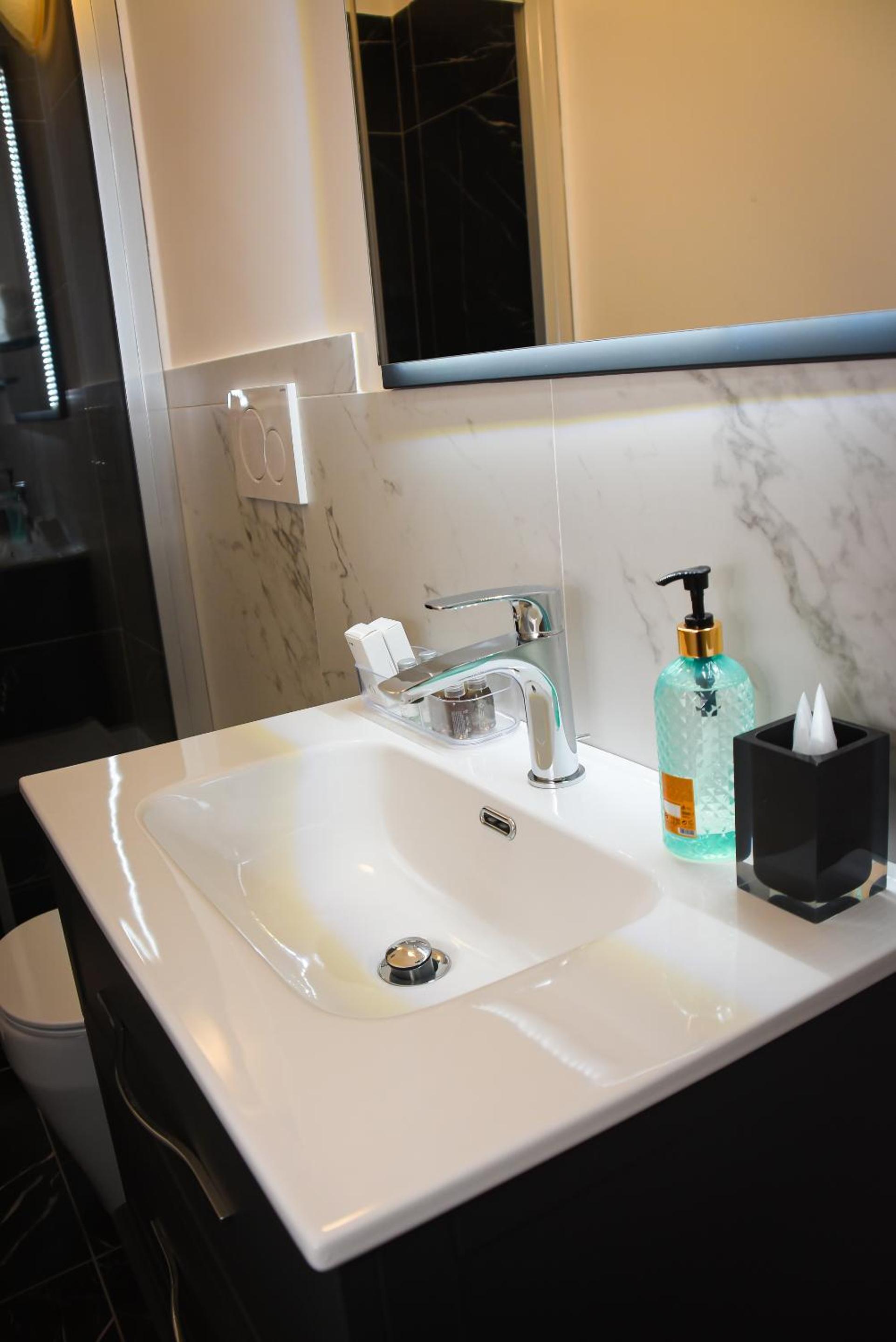 BQ House FORI IMPERIALI Luxury Rooms