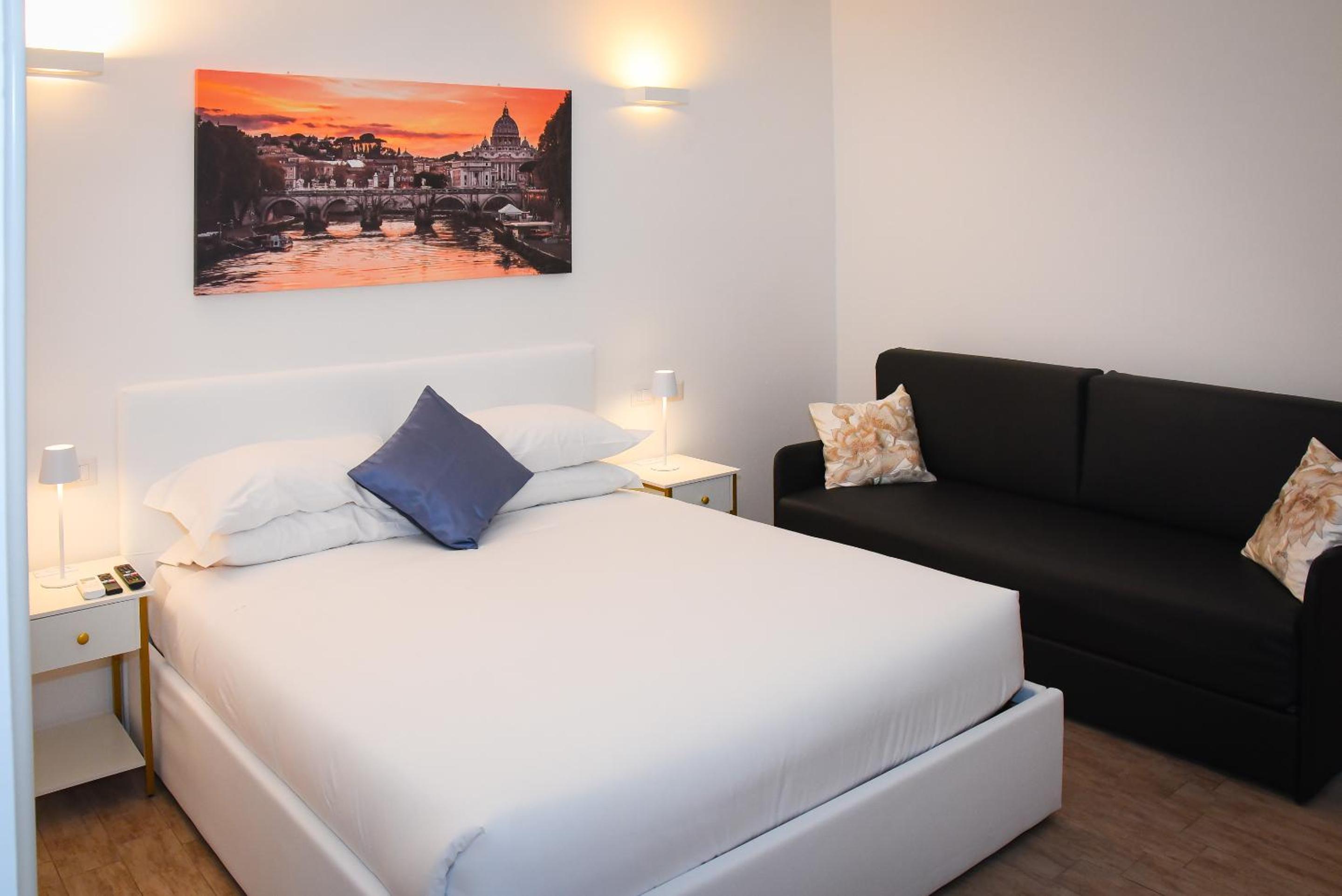 BQ House FORI IMPERIALI Luxury Rooms