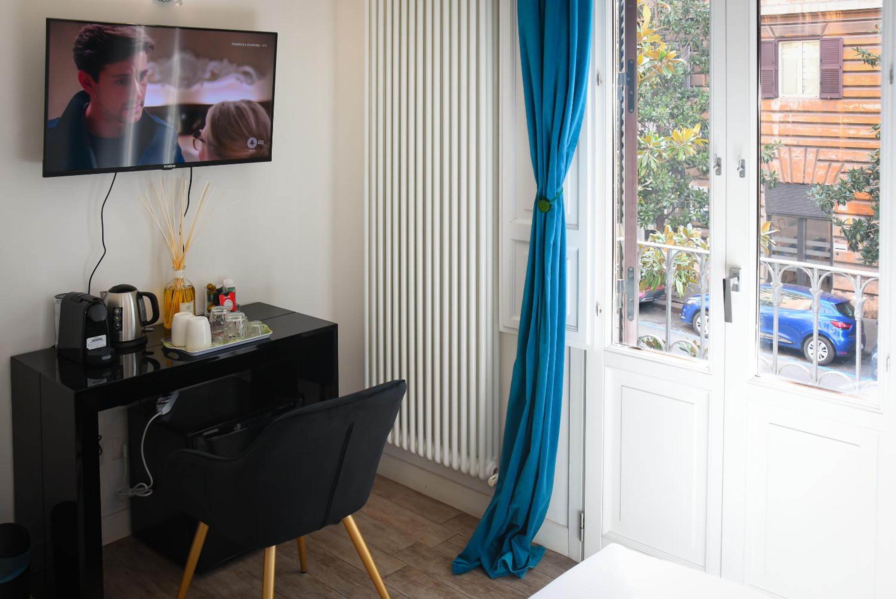BQ House FORI IMPERIALI Luxury Rooms