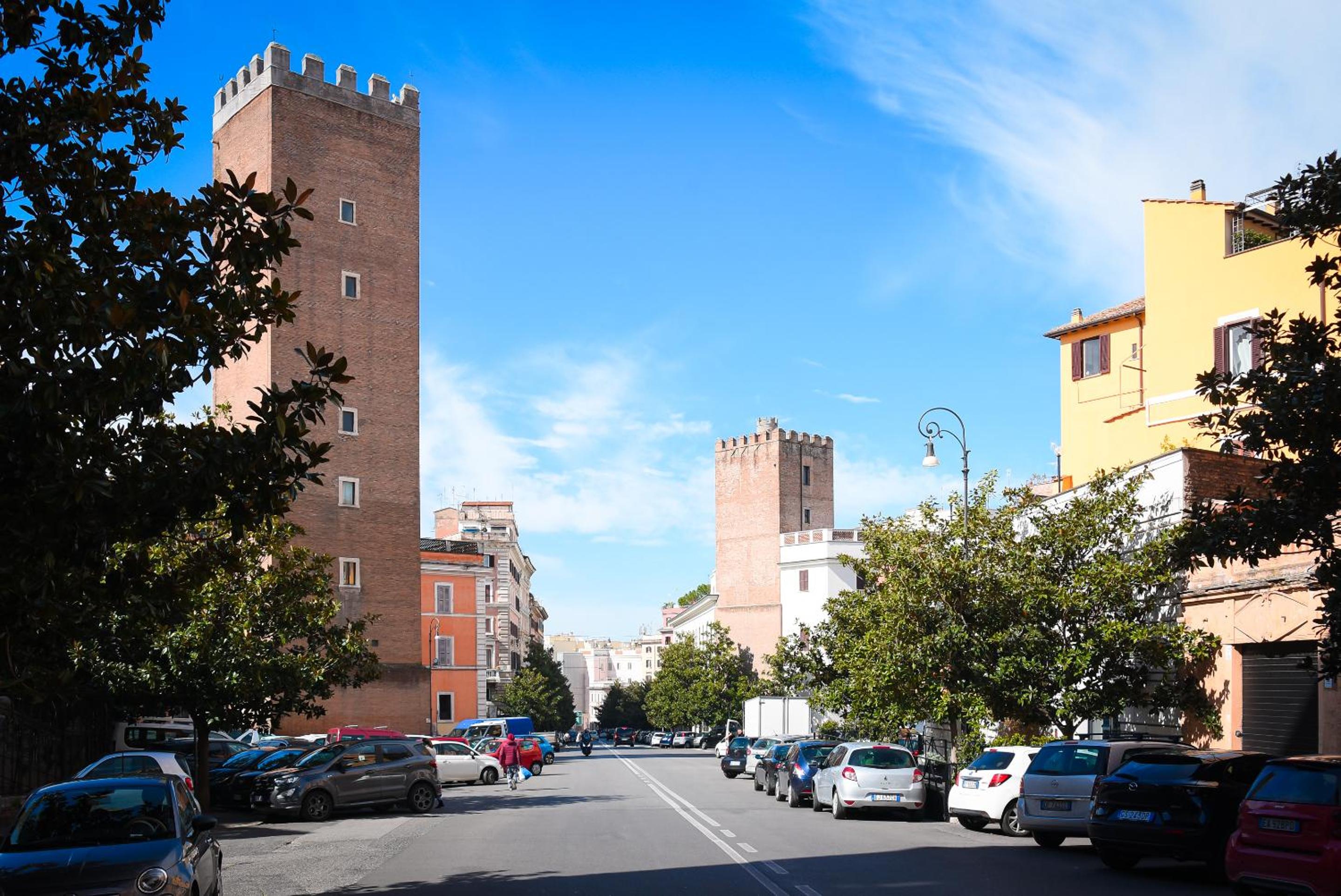 BQ House FORI IMPERIALI Luxury Rooms