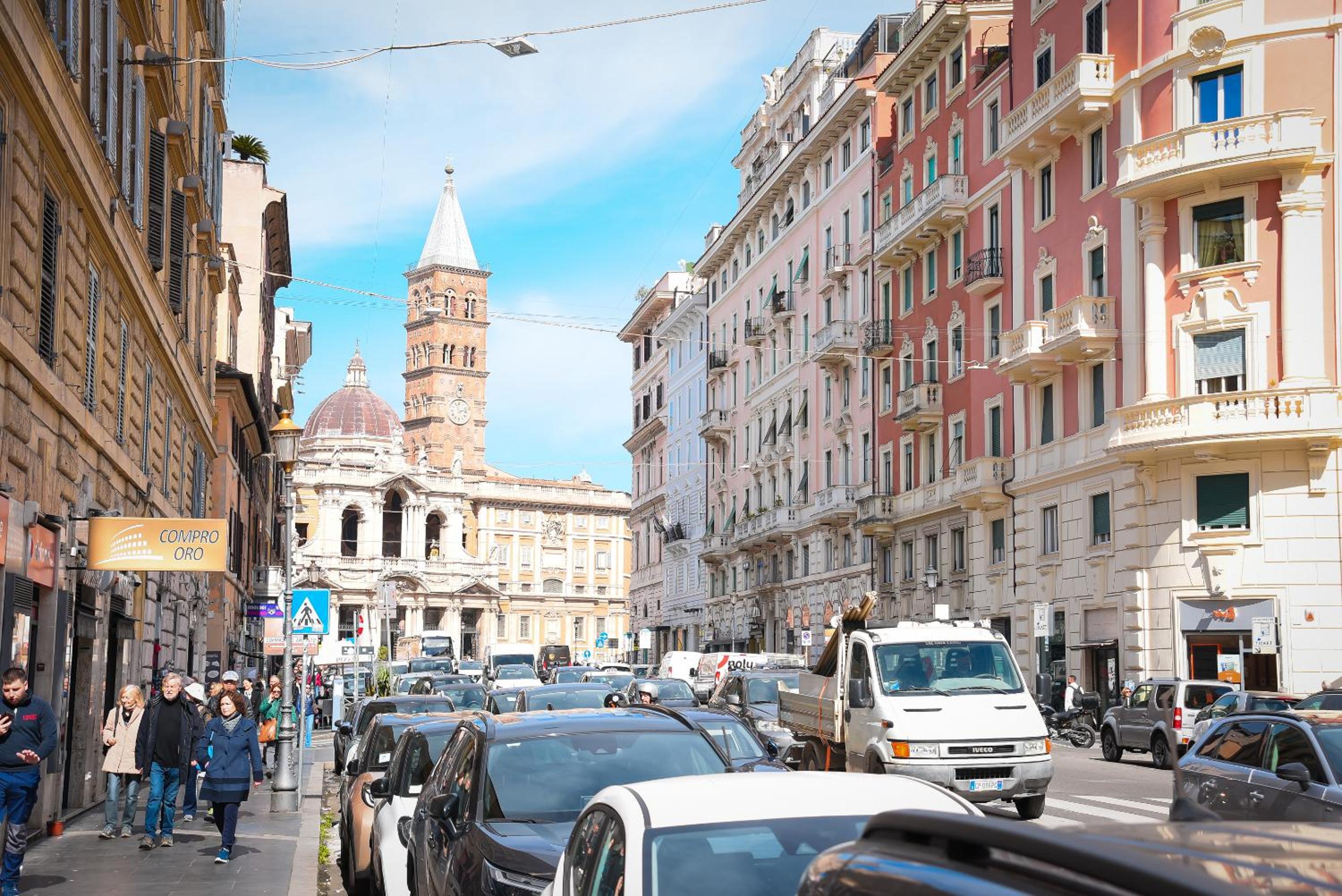 BQ House FORI IMPERIALI Luxury Rooms
