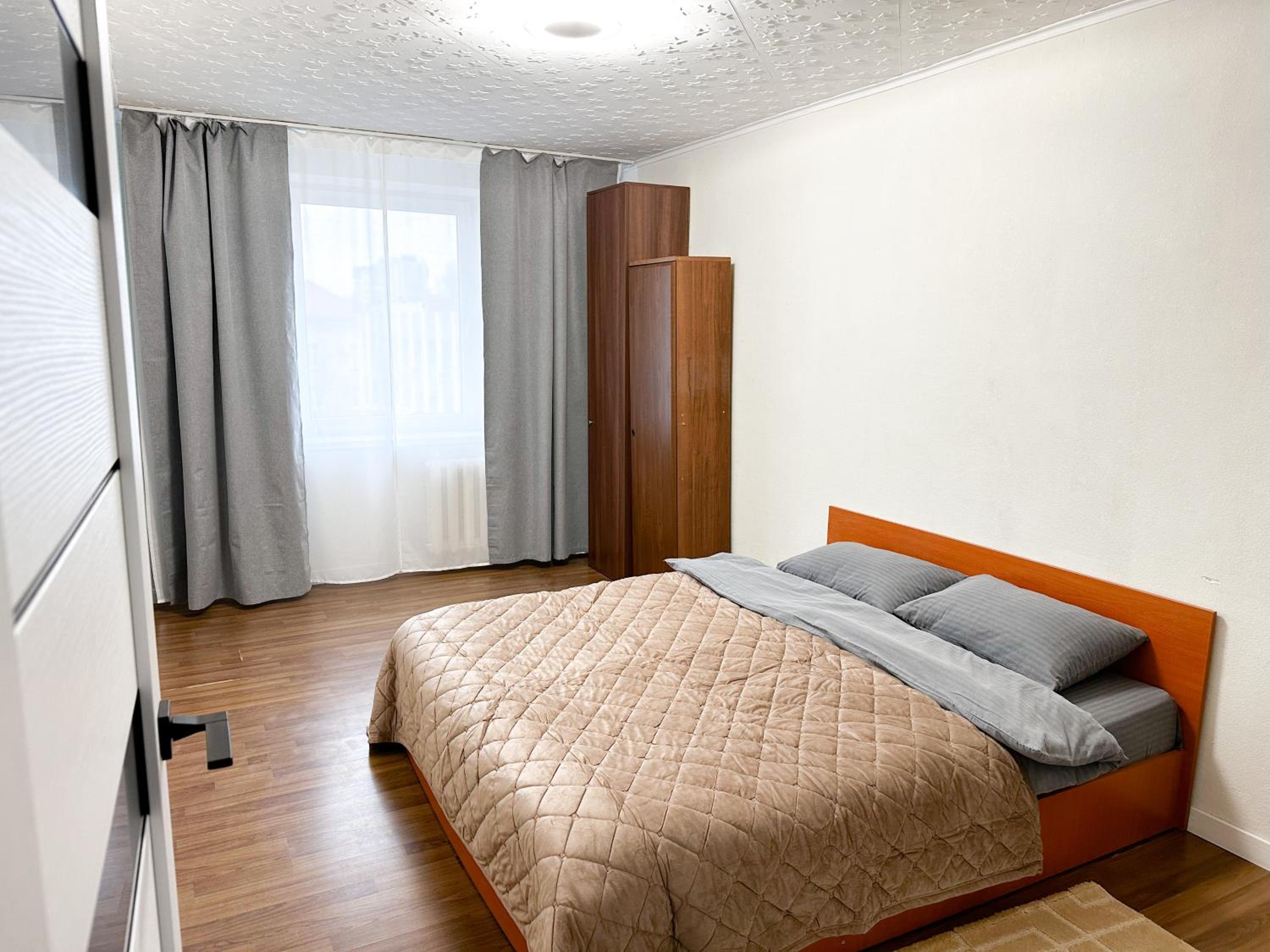Center Location 2 bedrooms
