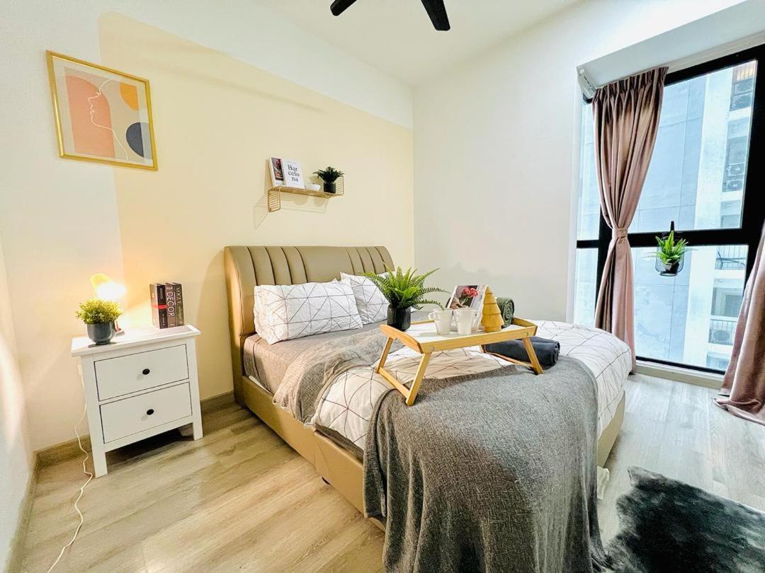 Mosaic Residence Mid Valley South Key BY R9 Homestay