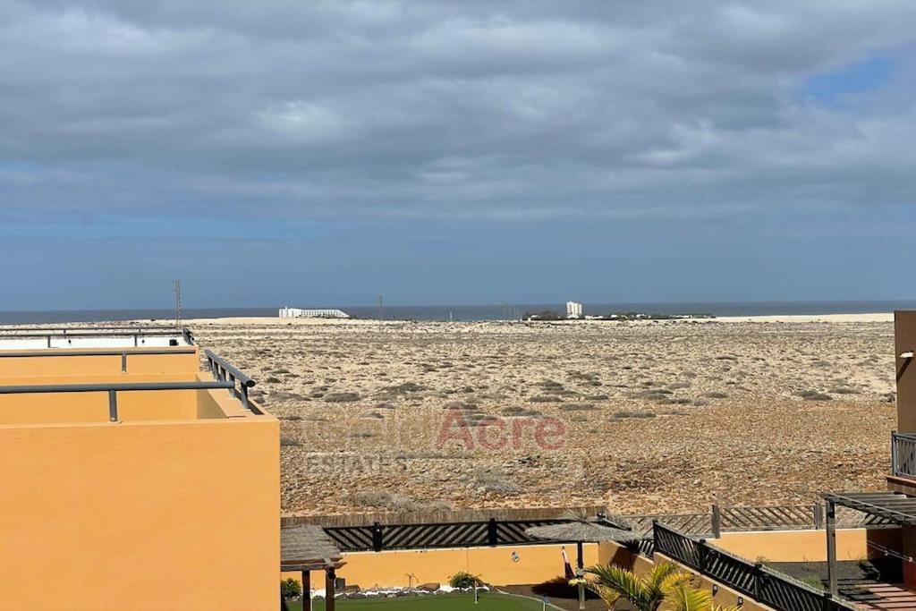 Luxury Villa with heated pool in Corralejo
