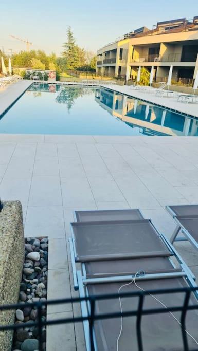 Poolvision Apartment