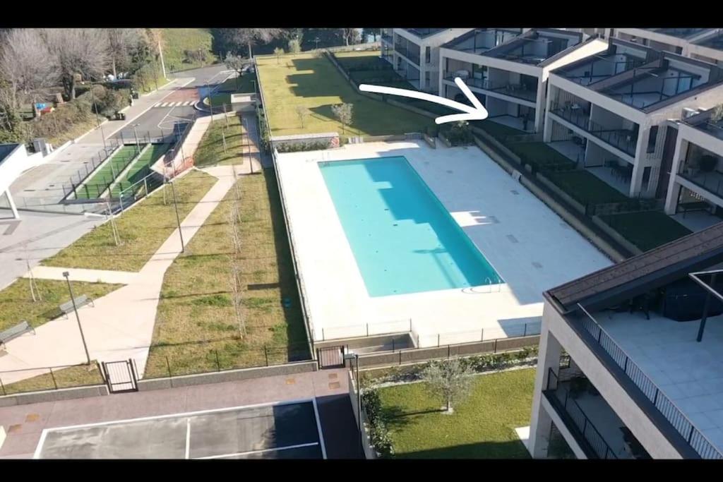 Poolvision Apartment