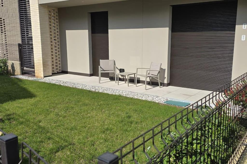Poolvision Apartment