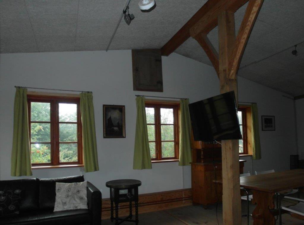 Loftwohnung-hell-geraeumig-antik-zentrale-Lage-in-Suederbrarup