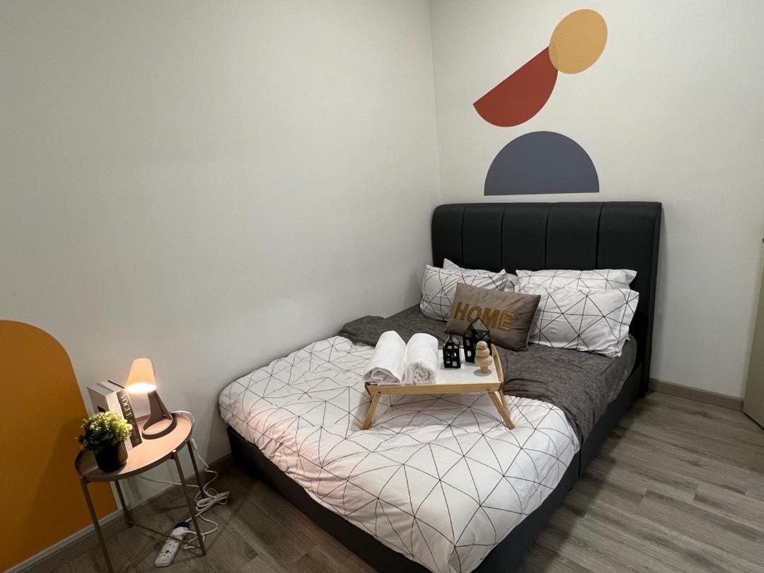 Mosaic Residence Mid Valley South Key BY R9 Homestay