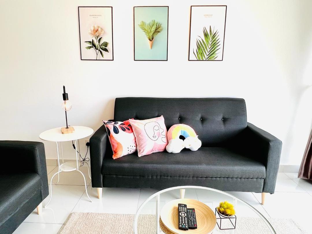 Mosaic Residence Mid Valley South Key BY R9 Homestay