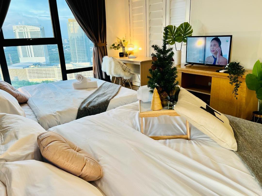Mosaic Residence Mid Valley South Key BY R9 Homestay
