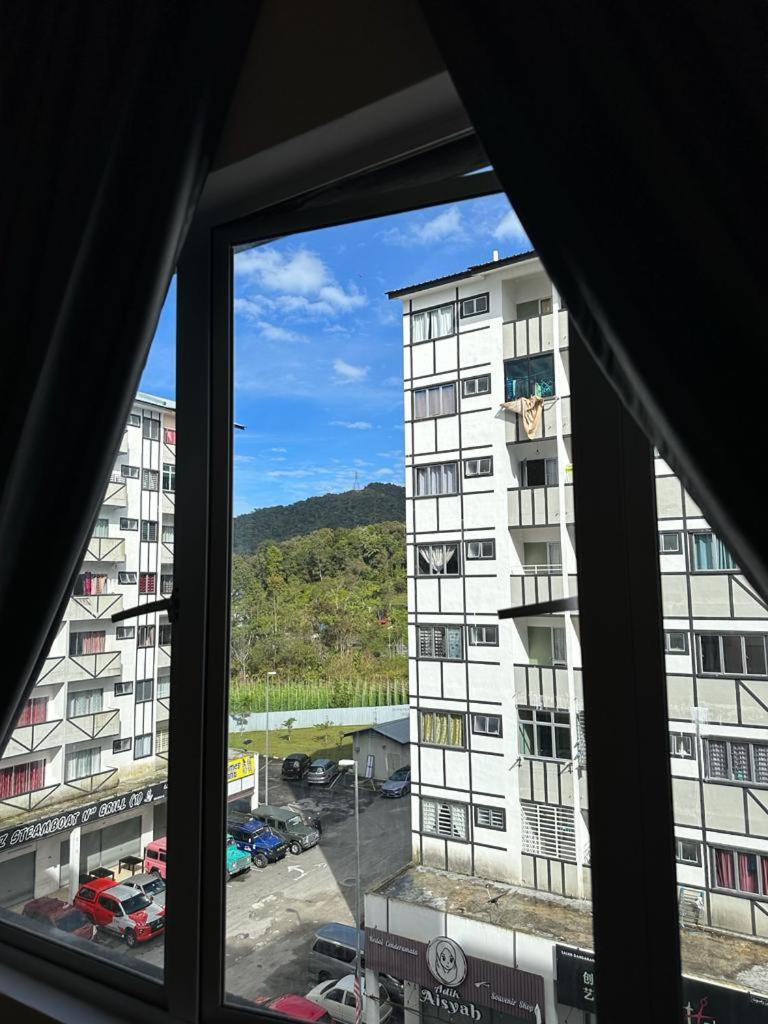 Adik Aisyah Muji Homestay Cameron Highlands N photo 7