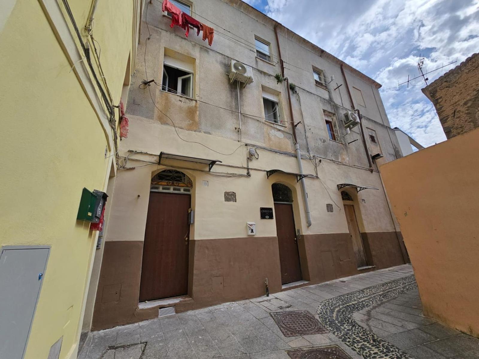 Civico 19