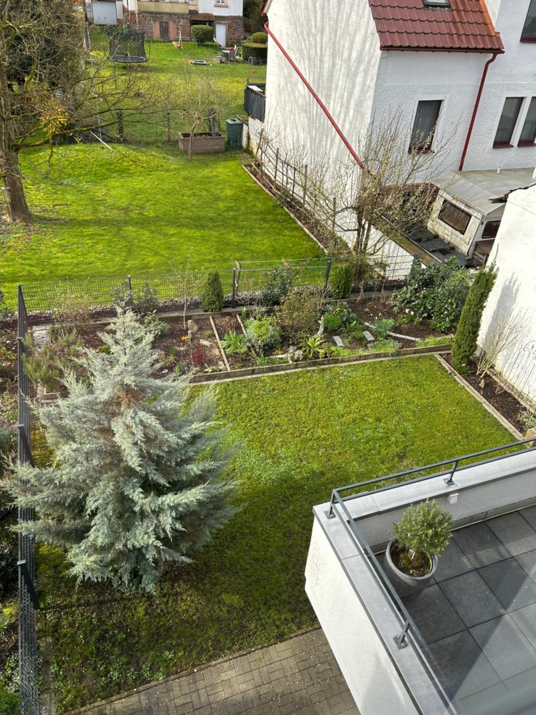 Cube - Ferienhaus mit Garten und Terrasse in Eberbach