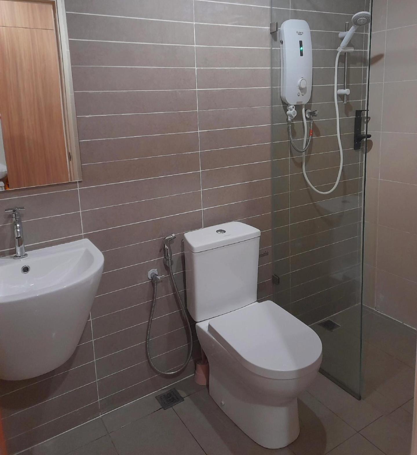 Affordable staycation at Kozi Square photo 7