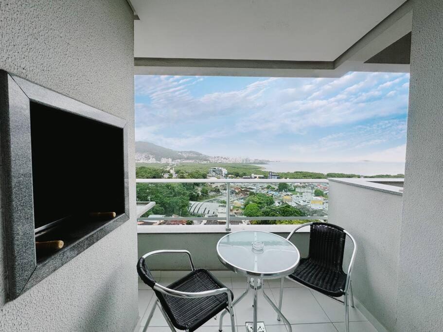 Loft moderno com vista incrível