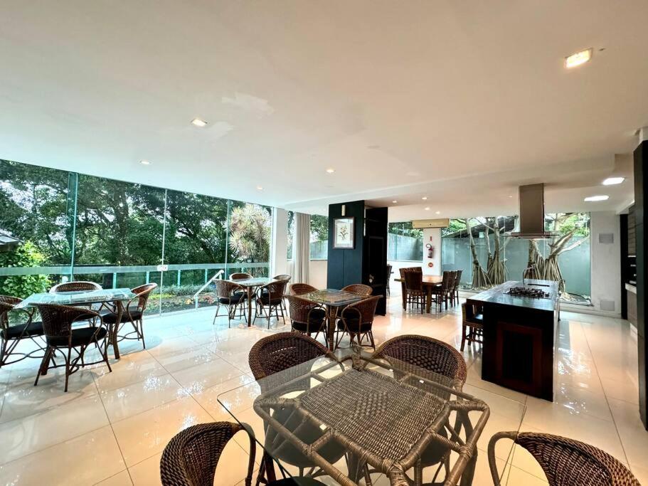 Loft moderno com vista incrível