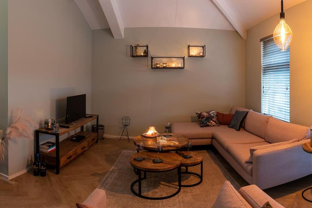 Ruim vakantiehuis met mooie tuin op de Veluwe