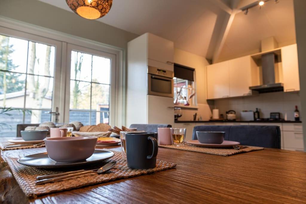 Ruim vakantiehuis met mooie tuin op de Veluwe