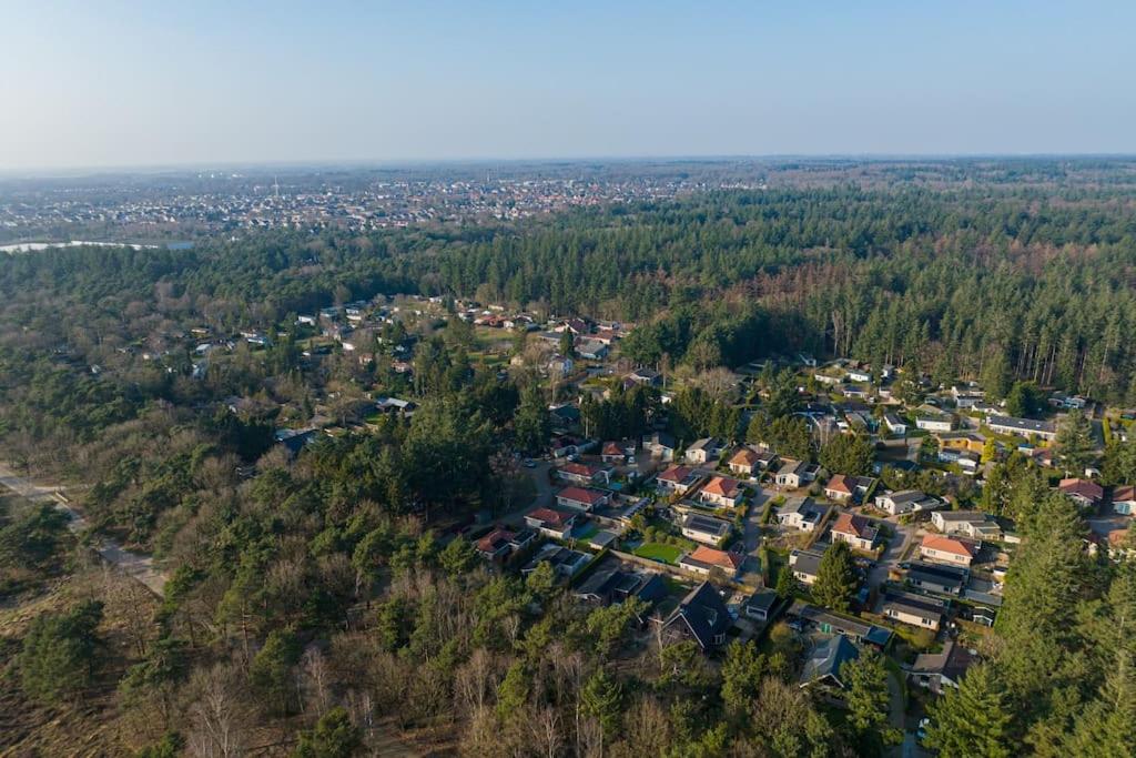 Ruim vakantiehuis met mooie tuin op de Veluwe