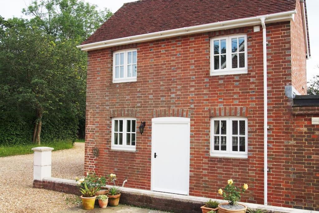 Stablehurst Cottage