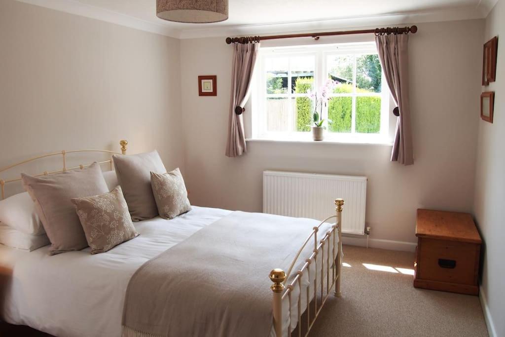 Stablehurst Cottage