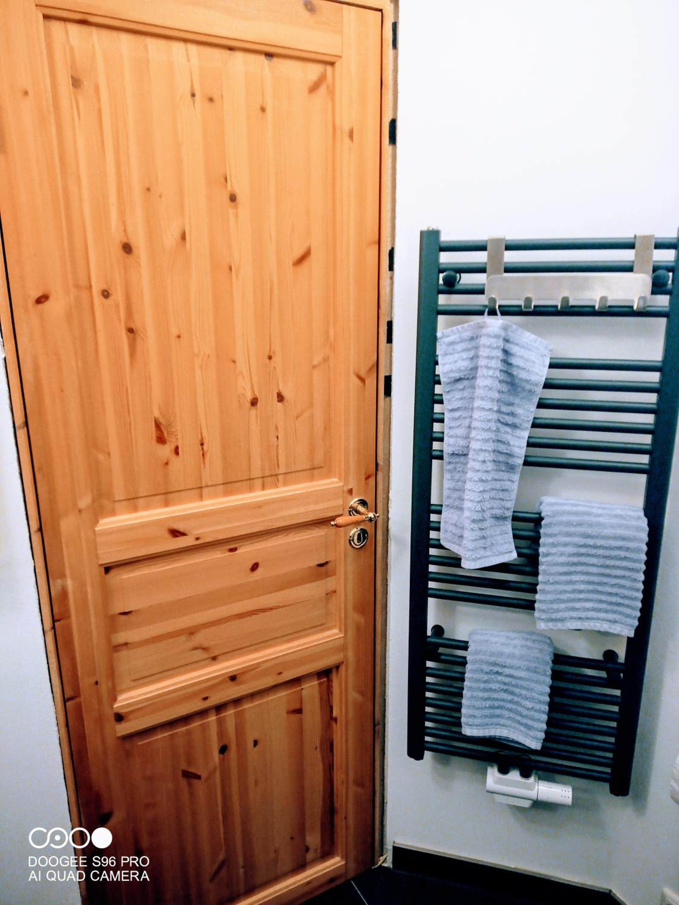 Gemütliche Premium Öko Ferienwohnung in Resthof, super ausgestattet, keine Handwerker und Monteure