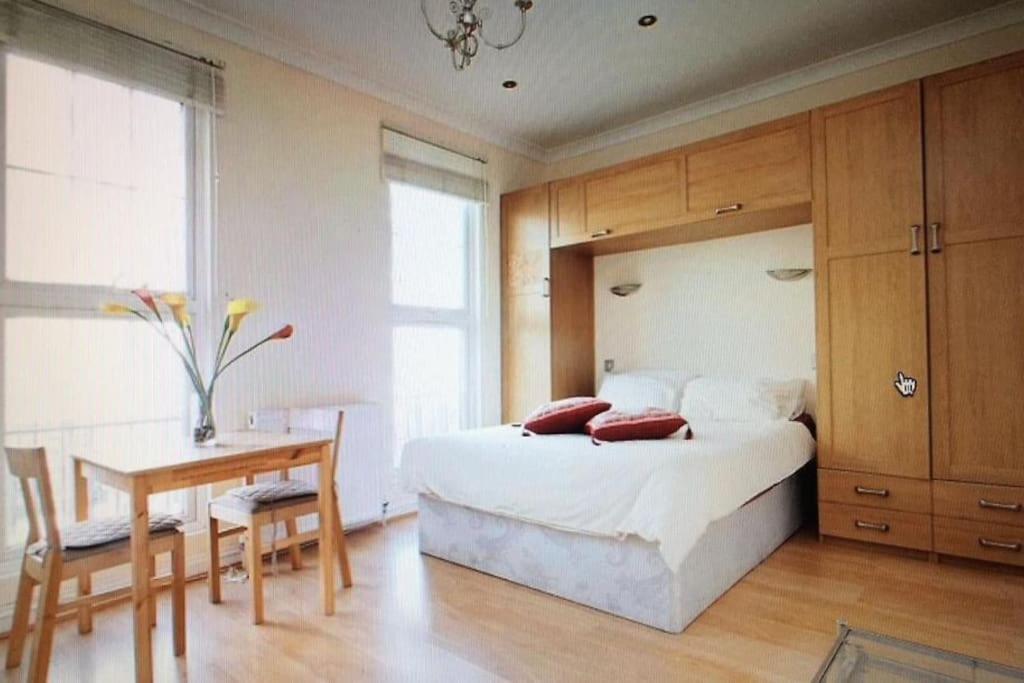 Amazing studio Central London