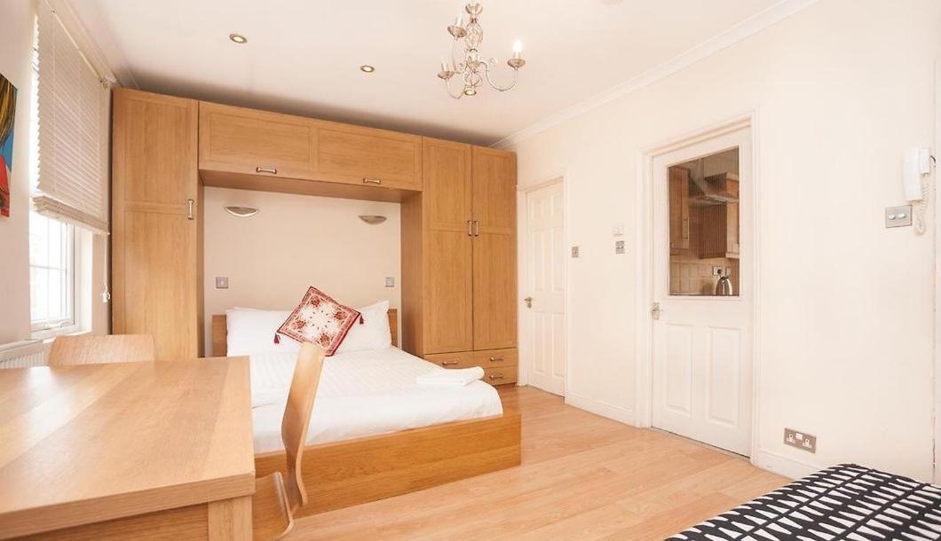 Amazing studio Central London